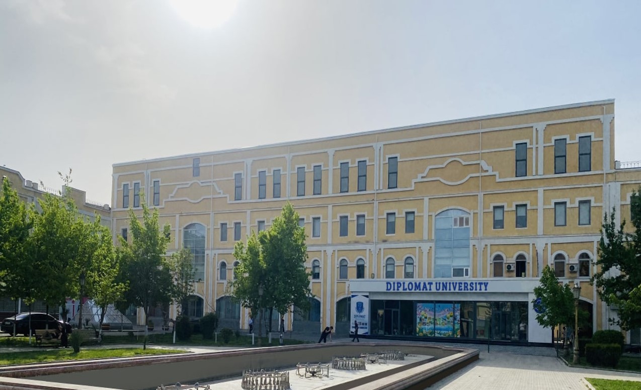 Diplomat University - Rank.uz